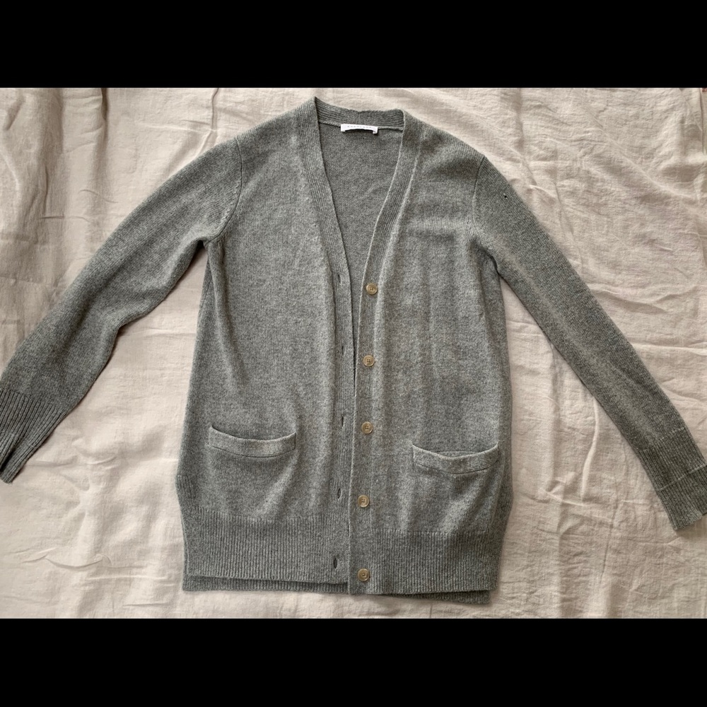 Everlane gray cashmere cardigan, size small.